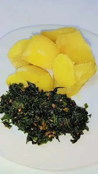 Boiled Sweet Potatoes & Veg Sauce